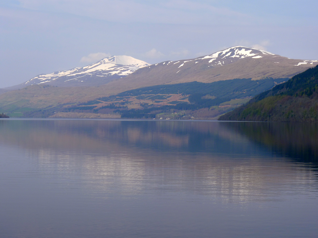 LochTay_R0214.jpg - Loch Tay and Ben Lawers and Meall Greigh