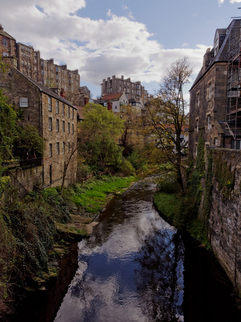 DeanVillage_0061a_DxO.jpg - Dean Village, old Scots for 'deep', is on the River Leith. It's now a peaceful, very quiet, leafy green oasis down in a hole in the middle of Edinburgh but it used to be a separate village that grew up around a grain mill. The ancient grinding stone is still there.