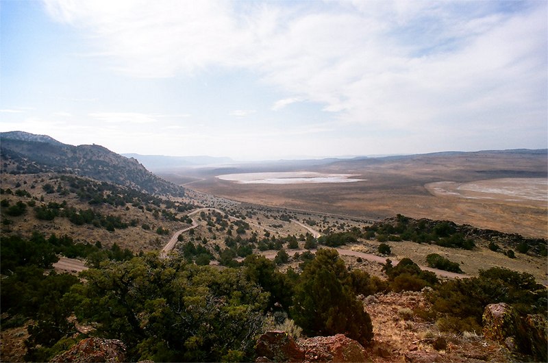 Sheldon022.jpg - Long Valley and Cow Lake from the top of the escarpment.